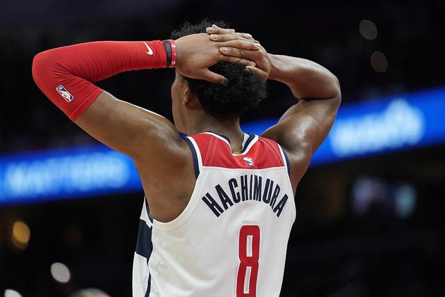 胡金秋26+14广厦力克广州 山东轻取四川获首胜